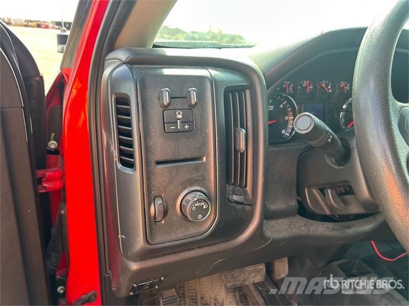 Chevrolet Silverado 1500 4x4 Extended Cab Pickup Прочие фургоны
