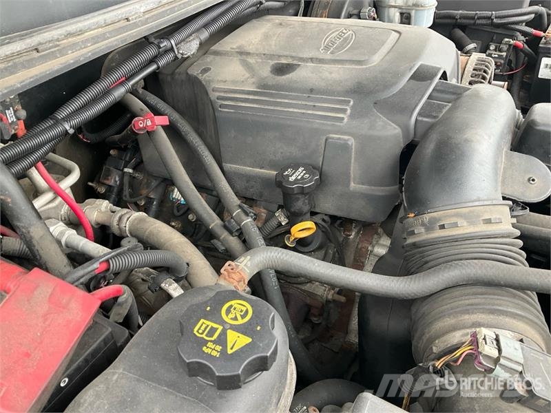 Chevrolet Silverado 1500 LS 4x4 Extended Cab Cheyenne Editio Інше