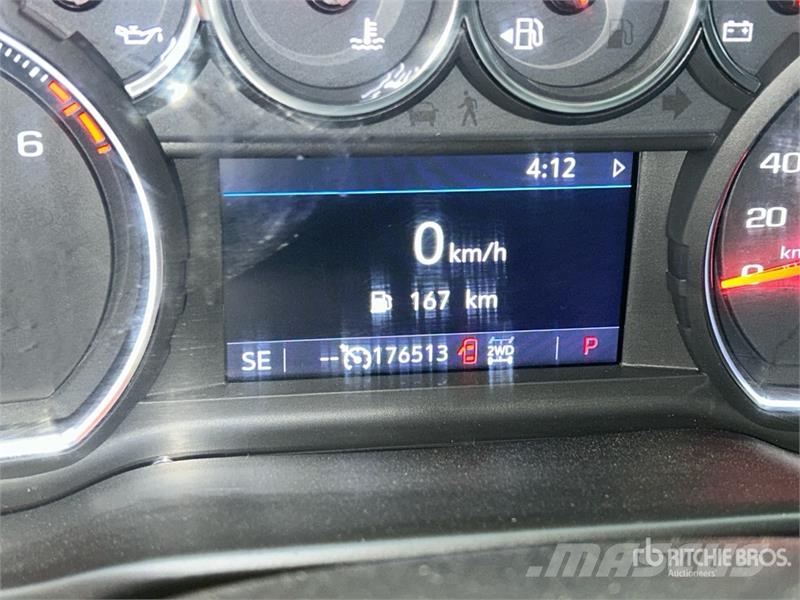 Chevrolet Silverado 1500 LT 4x4 Crew Cab Pickup Anders