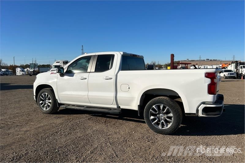 Chevrolet Silverado 1500 Z71 4x4 Extended Cab Pickup Autre fourgon / utilitaire