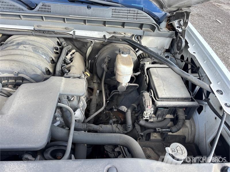 Chevrolet Silverado 1500 LT 4x4 Extended Cab Pickup Прочие фургоны