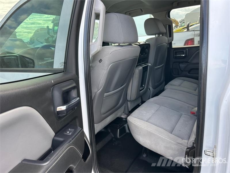 Chevrolet Silverado 1500 4x4 Extended Cab Pickup Citi