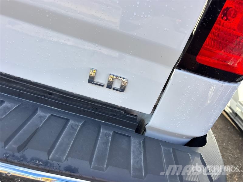Chevrolet Silverado 1500 LT 4x4 Extended Cab Pickup Прочие фургоны