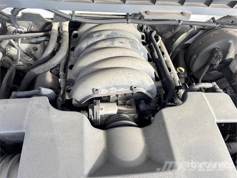 Chevrolet Silverado 1500 LT 4x4 Extended Cab Pickup Прочие фургоны