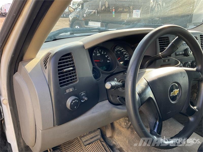 Chevrolet Silverado 1500 4x2 Pickup Furgoni altro