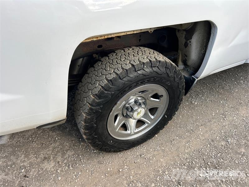 Chevrolet Silverado 1500 4x4 Extended Cab Pickup Citi