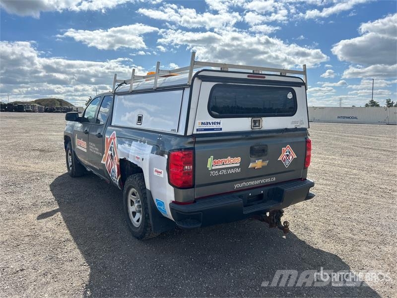 Chevrolet Silverado 1500 4x4 Extended Cab Pickup Прочие фургоны