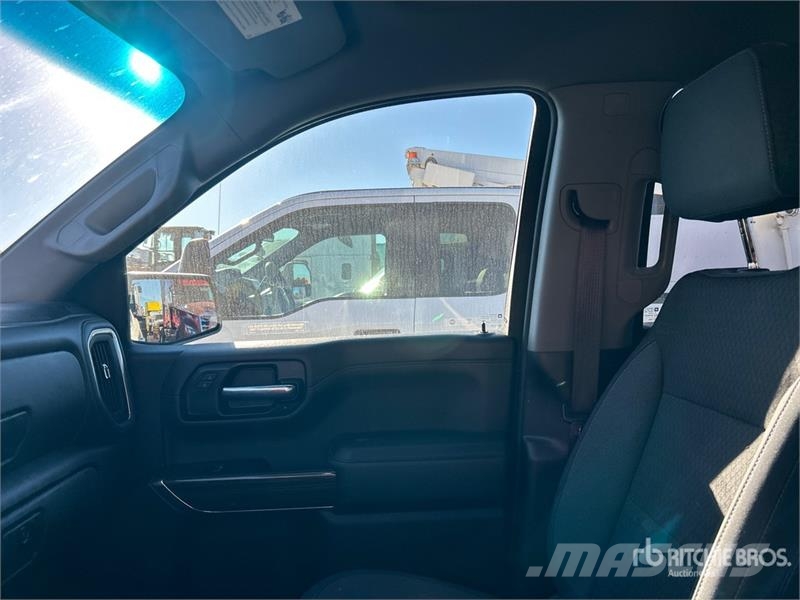Chevrolet Silverado 1500 Z71 4x4 Extended Cab Pickup Autre fourgon / utilitaire
