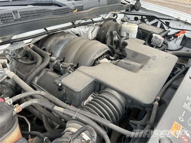 Chevrolet Silverado 1500 4x4 Extended Cab Pickup Інше