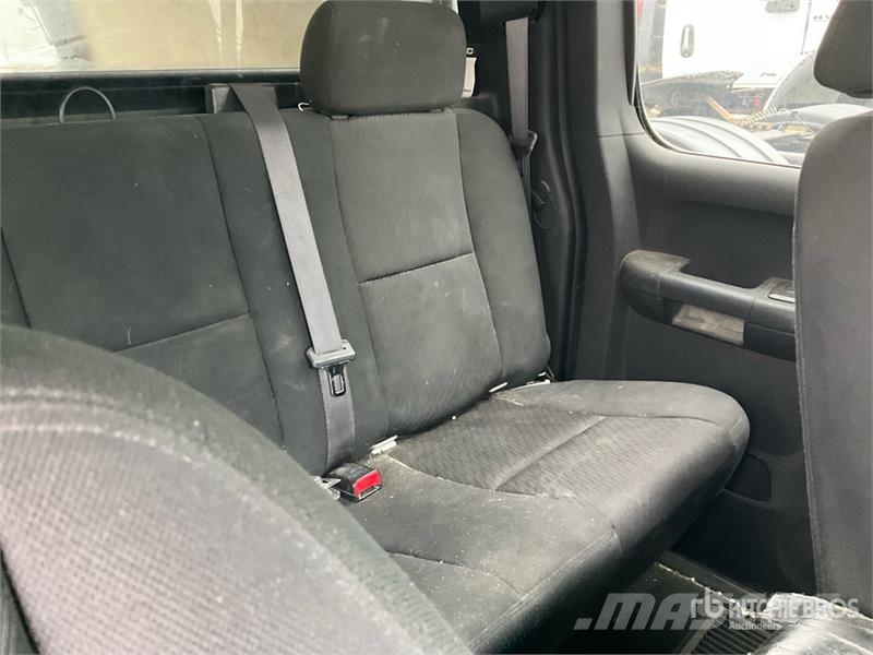 Chevrolet Silverado 1500 LS 4x4 Extended Cab Cheyenne Editio Інше