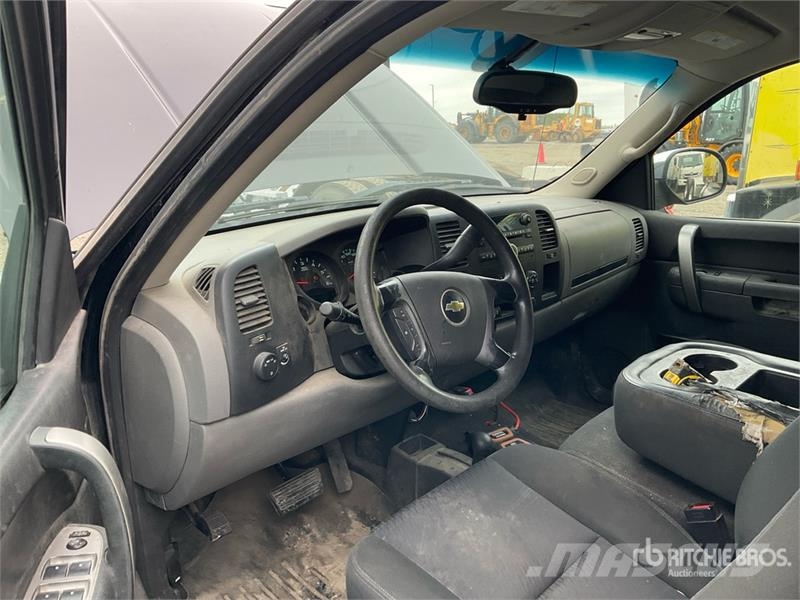 Chevrolet Silverado 1500 LS 4x4 Extended Cab Cheyenne Editio Інше