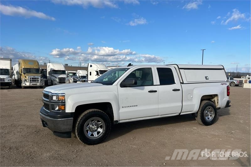 Chevrolet Silverado 1500 4x4 Extended Cab Pickup Citi
