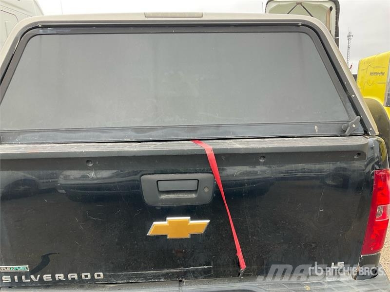 Chevrolet Silverado 1500 LS 4x4 Extended Cab Cheyenne Editio Інше
