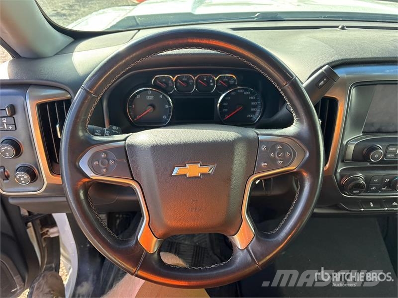 Chevrolet Silverado 1500 LT 4x4 Extended Cab Pickup Прочие фургоны