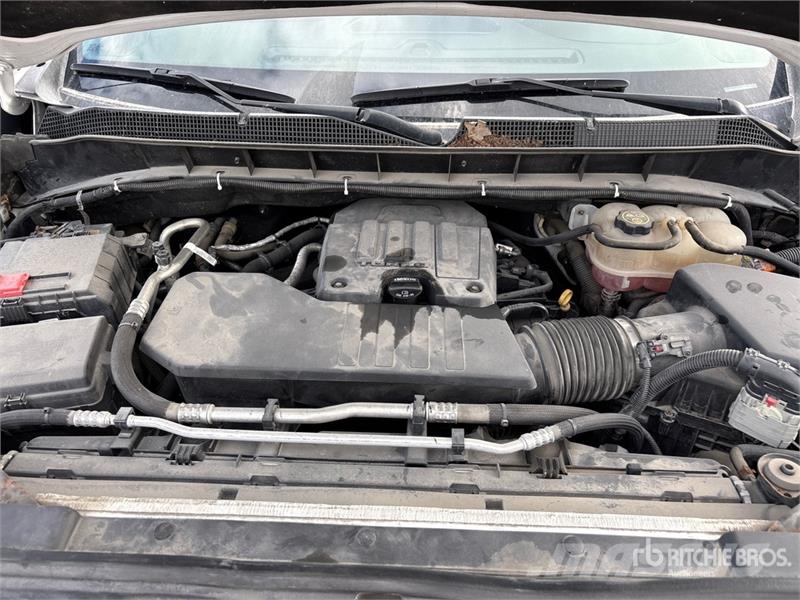 Chevrolet Silverado 1500 LT 4x4 Crew Cab Pickup Autre fourgon / utilitaire