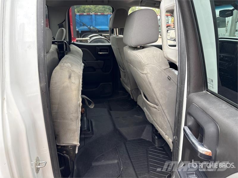 Chevrolet Silverado 1500 4x4 Crew Cab Pickup Прочие фургоны