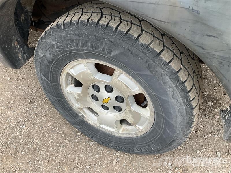 Chevrolet Silverado 1500 LS 4x4 Extended Cab Cheyenne Editio Інше