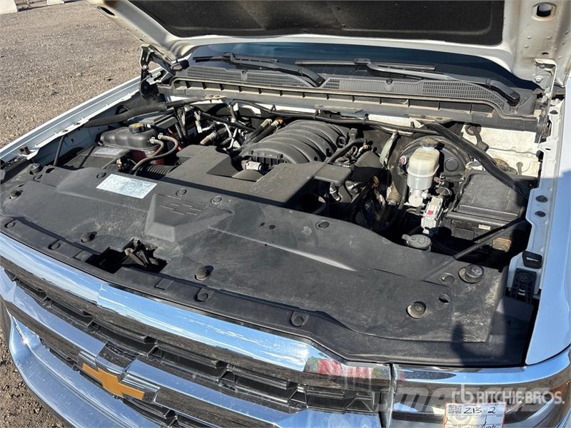 Chevrolet Silverado 1500 LD 4x4 Extended Cab Pickup Diger
