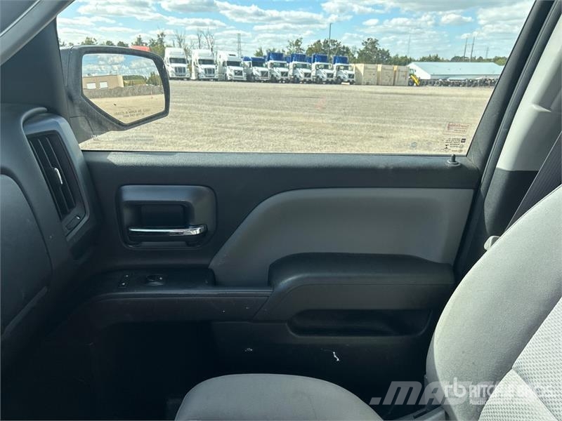 Chevrolet Silverado 1500 4x4 Extended Cab Pickup Прочие фургоны