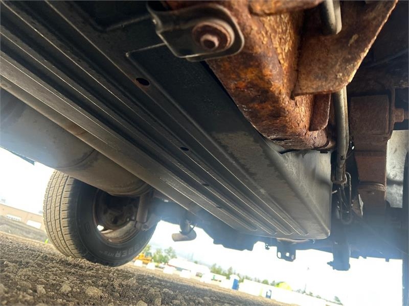 Chevrolet Silverado 1500 4x4 Extended Cab Pickup Outro