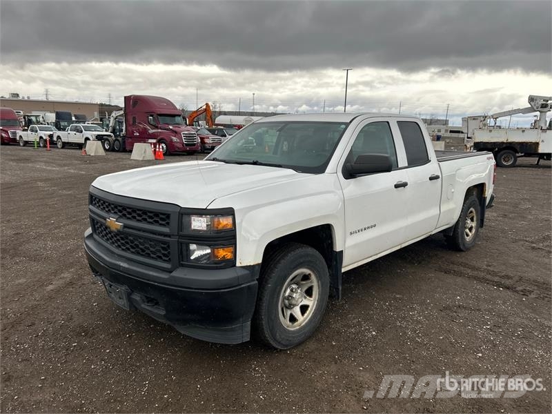 Chevrolet Silverado 1500 4x4 Extended Cab Pickup Інше