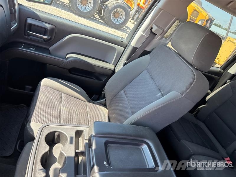 Chevrolet Silverado 1500 4x4 Crew Cab Pickup Прочие фургоны