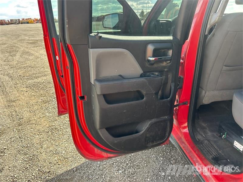 Chevrolet Silverado 1500 4x4 Extended Cab Pickup Прочие фургоны