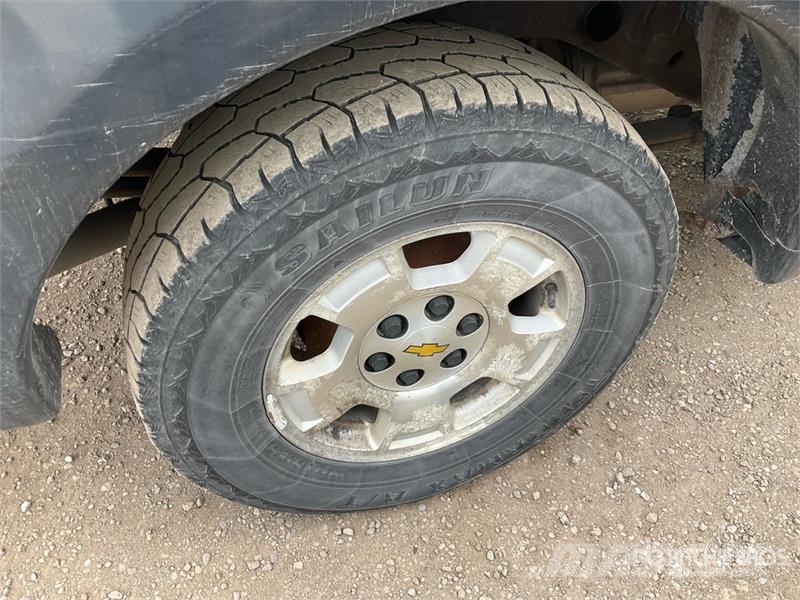 Chevrolet Silverado 1500 LS 4x4 Extended Cab Cheyenne Editio Інше