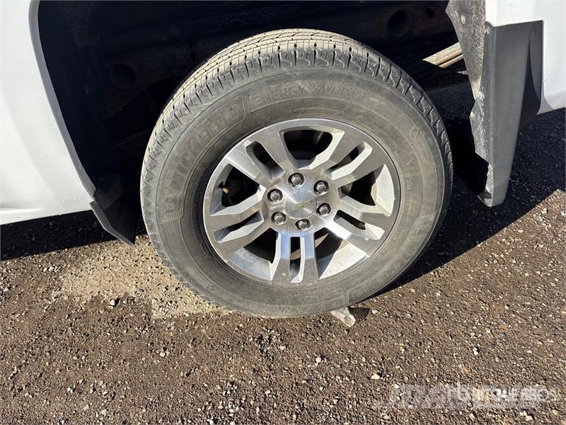 Chevrolet Silverado 1500 LT 4x4 Extended Cab Pickup Прочие фургоны