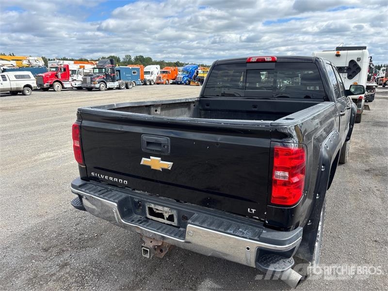 Chevrolet Silverado 2500 Прочие фургоны