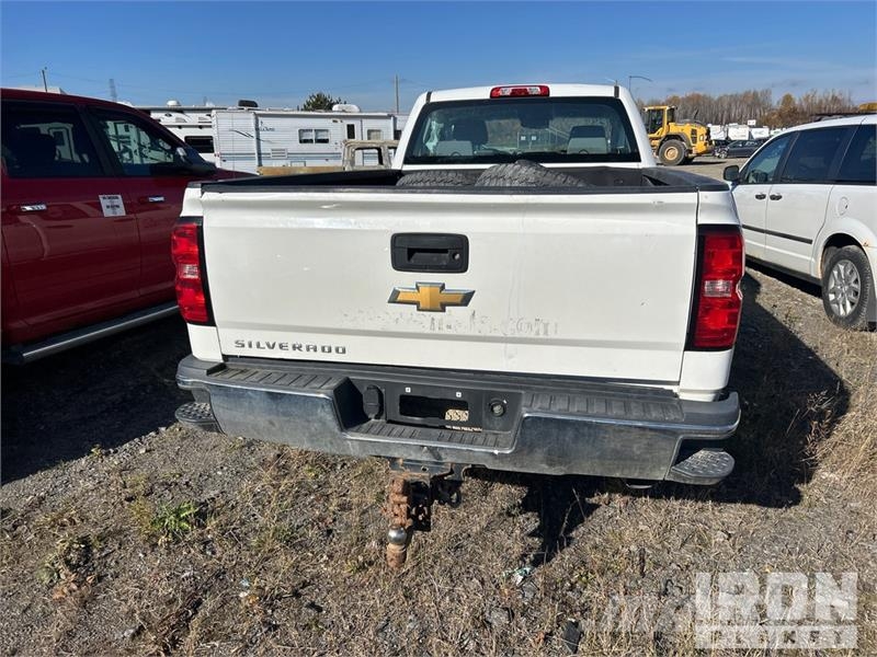 Chevrolet Silverado 2500HD 4x4 Extended Cab Pickup (Inoperab Ostalo