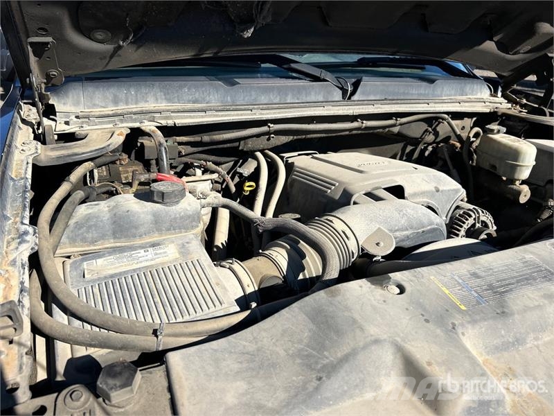 Chevrolet Silverado 2500HD LT 4x2 Utility Truck Pickup/planbiler