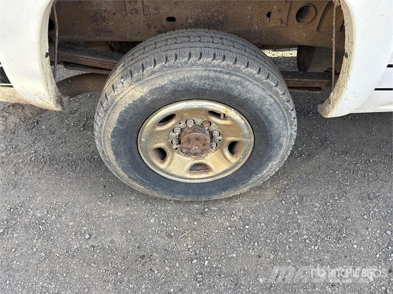 Chevrolet Silverado 2500 4x4 Crew Cab Pickup Other