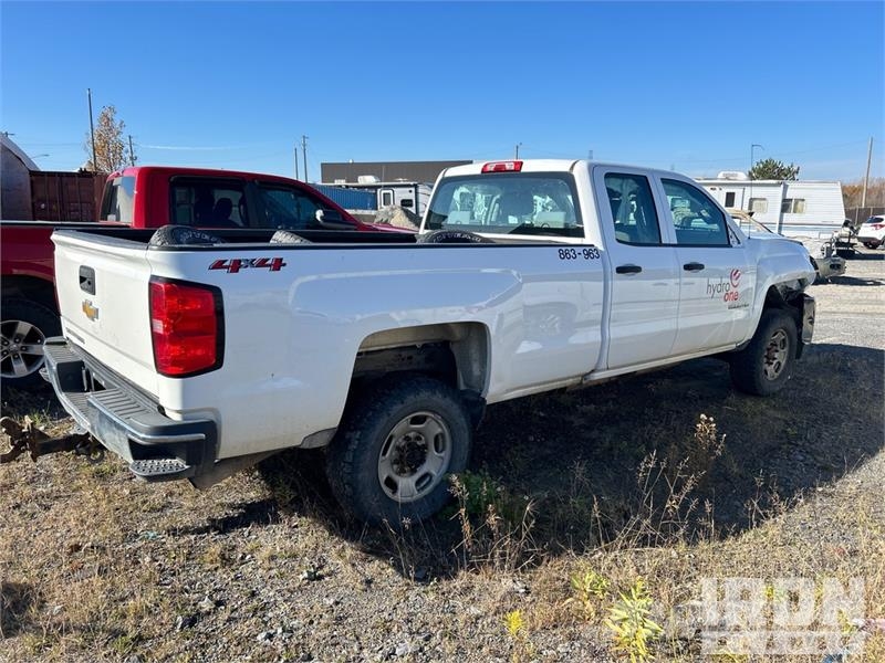 Chevrolet Silverado 2500HD 4x4 Extended Cab Pickup (Inoperab Ostalo
