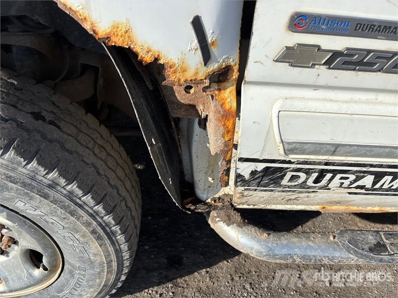Chevrolet Silverado 2500 4x4 Crew Cab Pickup Other