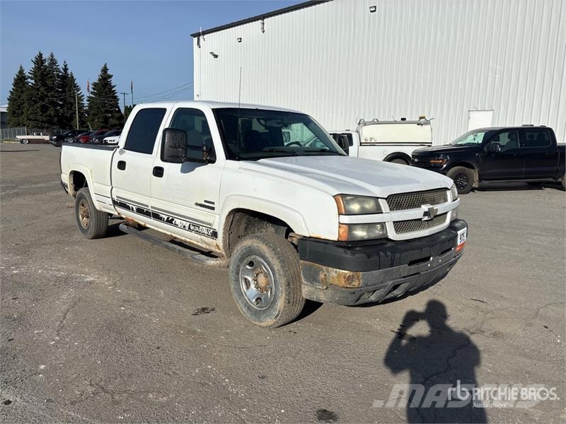 Chevrolet Silverado 2500 4x4 Crew Cab Pickup Other