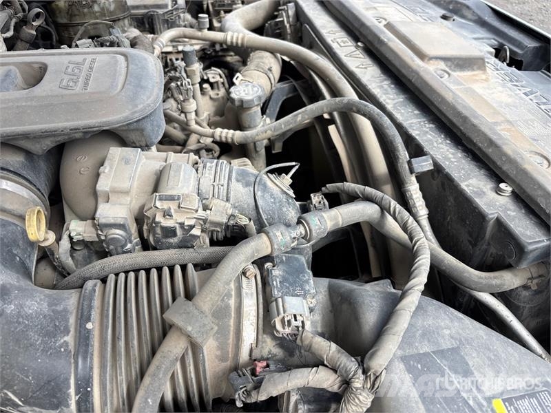 Chevrolet Silverado 2500 Прочие фургоны