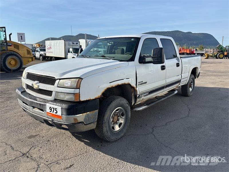Chevrolet Silverado 2500 4x4 Crew Cab Pickup Other