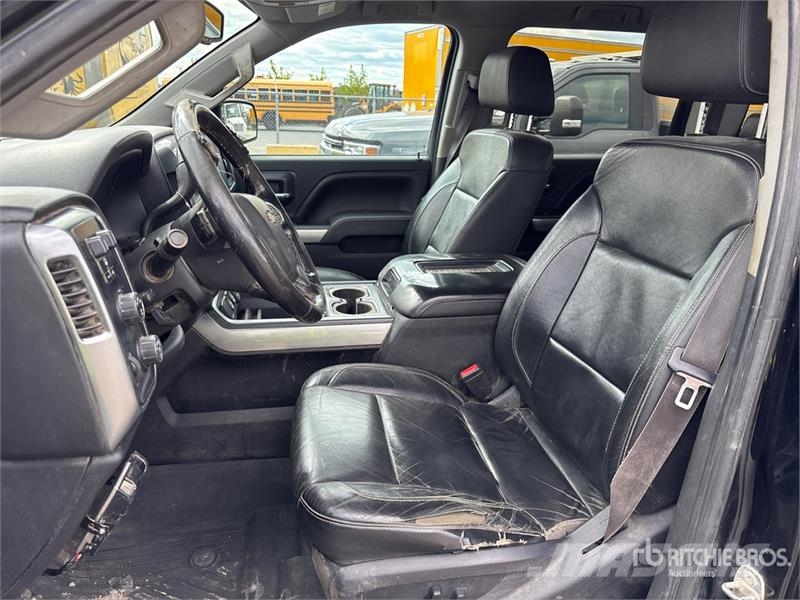 Chevrolet Silverado 2500 Прочие фургоны
