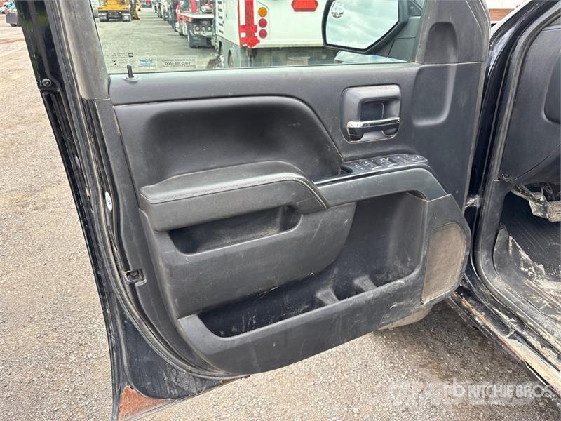 Chevrolet Silverado 2500 Прочие фургоны