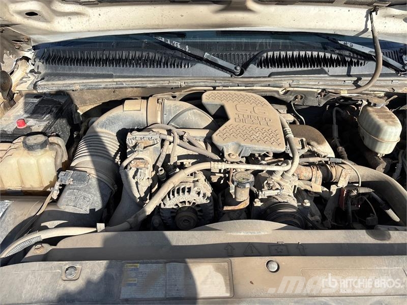 Chevrolet Silverado 2500 4x4 Crew Cab Pickup Other