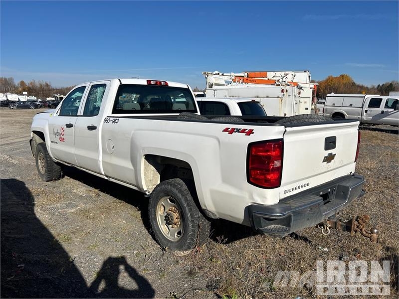 Chevrolet Silverado 2500HD 4x4 Extended Cab Pickup (Inoperab Ostalo