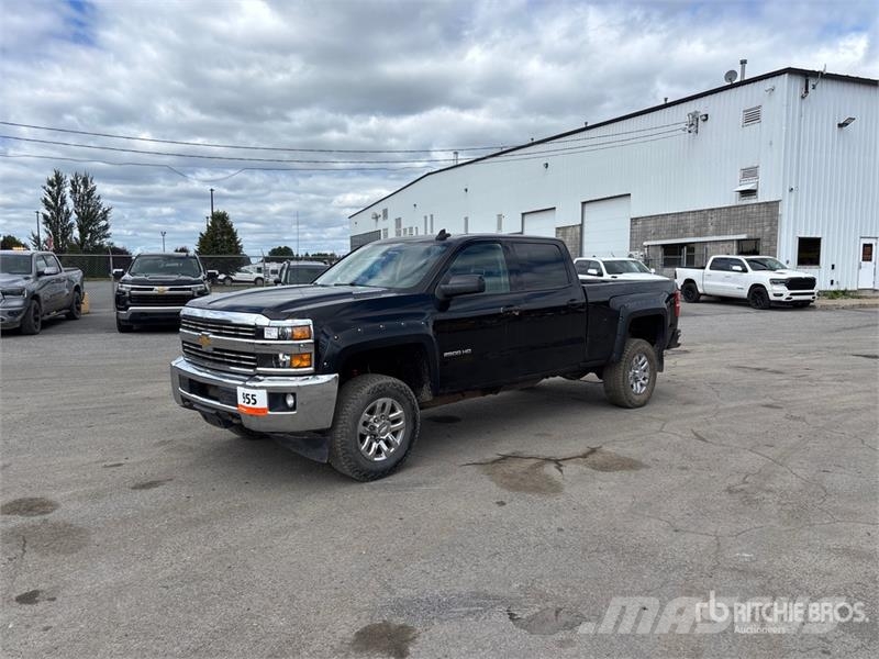 Chevrolet Silverado 2500 Прочие фургоны