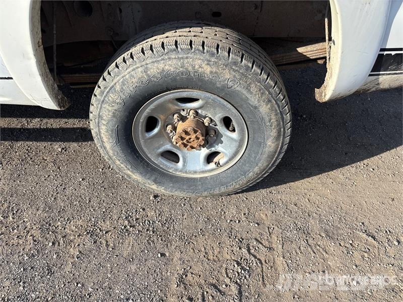 Chevrolet Silverado 2500 4x4 Crew Cab Pickup Other