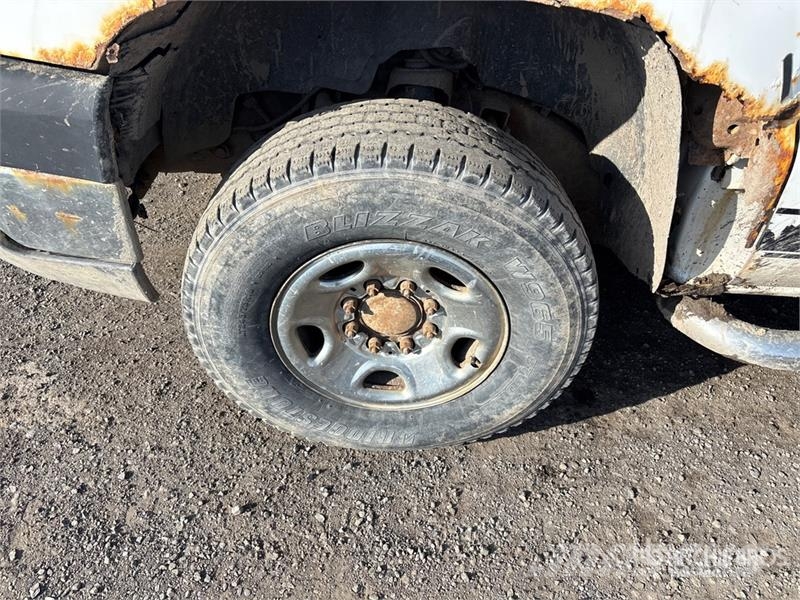 Chevrolet Silverado 2500 4x4 Crew Cab Pickup Other