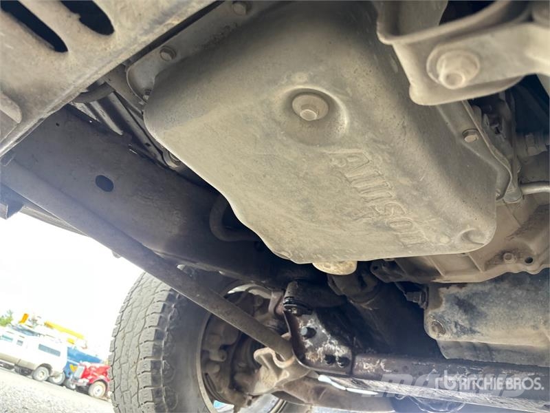 Chevrolet Silverado 2500 Прочие фургоны