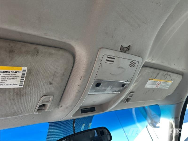 Chevrolet Silverado 2500HD LT 4x2 Utility Truck Pickup/planbiler