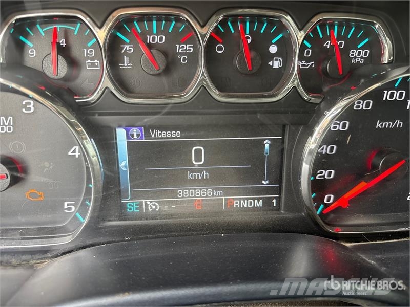 Chevrolet Silverado 2500 Прочие фургоны