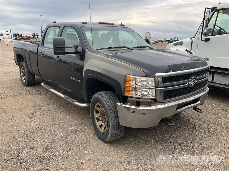Chevrolet Silverado 3500HD Andere Transporter