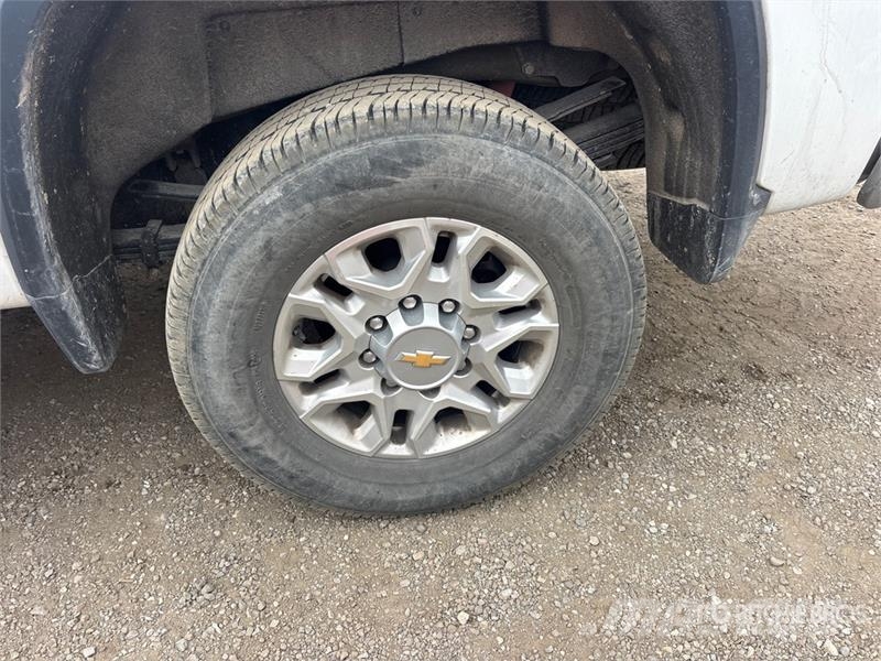 Chevrolet Silverado 3500 LT 4x4 Crew Cab Pickup Інше